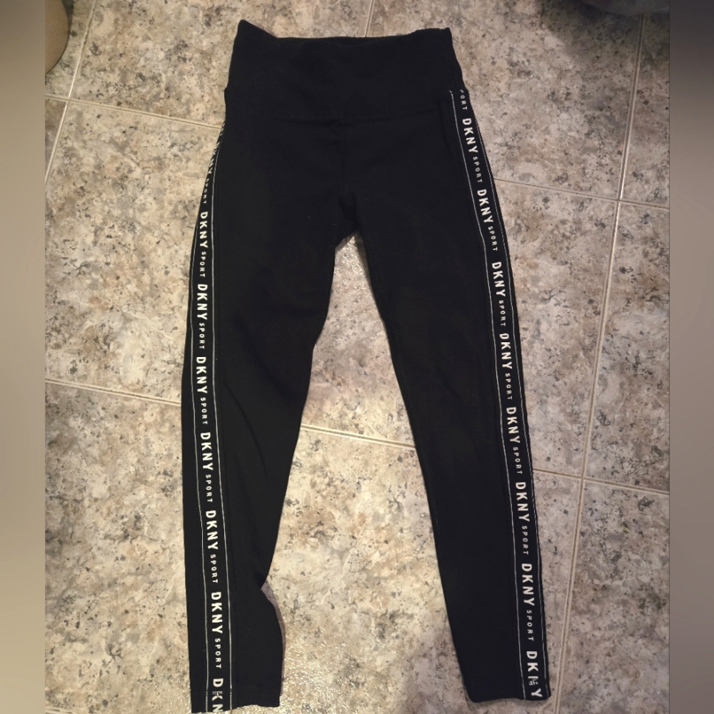 DKNY sport leggings size XS
